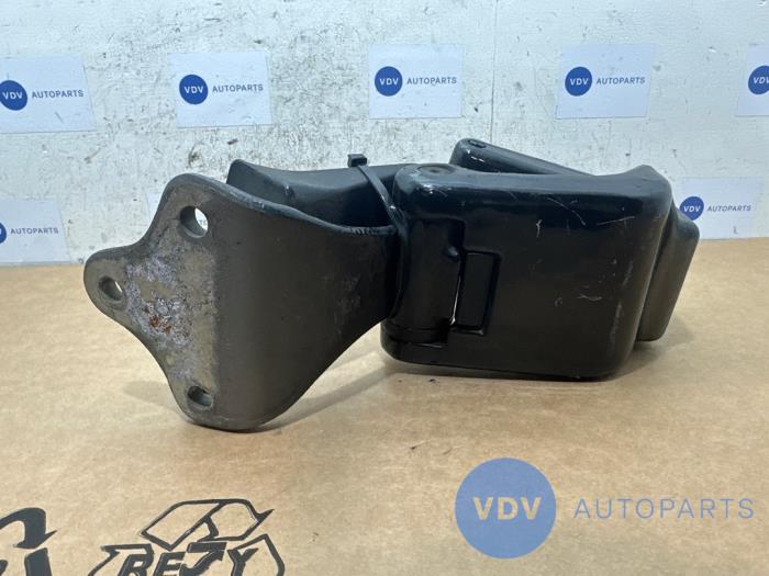 Tailgate hinge Mercedes Vito