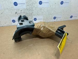 Gebruikte Scharnierset Mercedes Vito (447.6) 1.7 114 CDI 16V Prijs € 24,20 Inclusief btw aangeboden door Autoparts Van De Velde