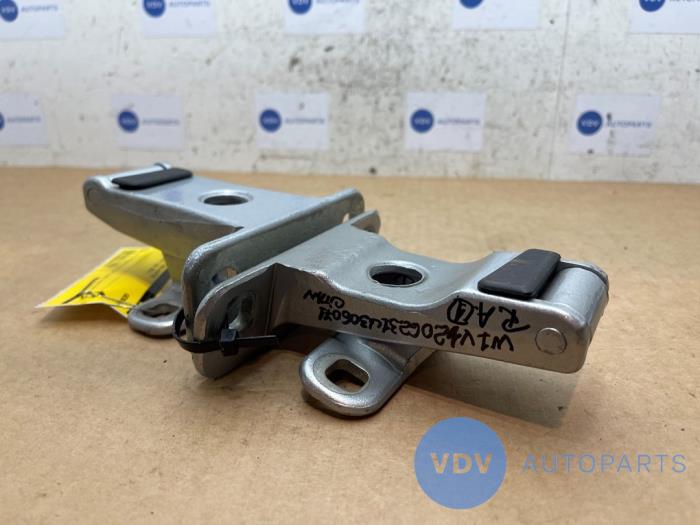 Scharnier Tür links hinten Mercedes Citan