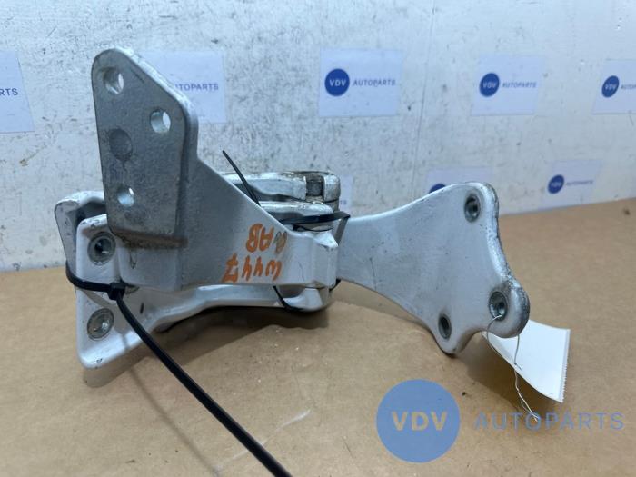 Bisagra del portón trasero Mercedes Vito