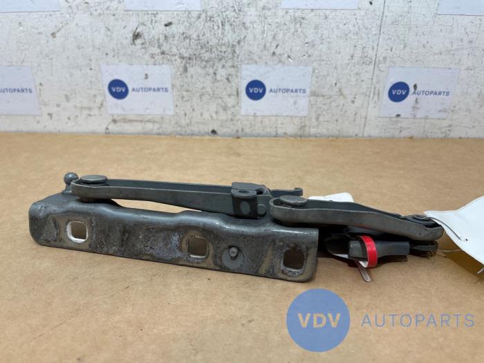 Motorhaube Scharnier Mercedes E-Klasse