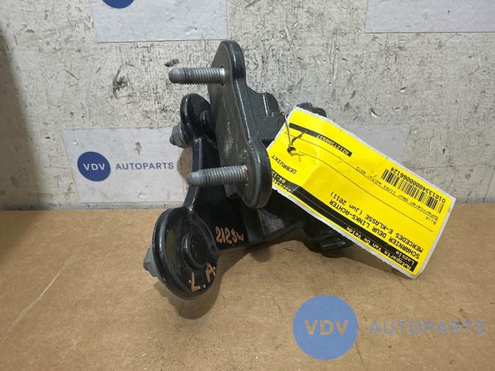 Scharnier deur links-achter Mercedes E-Klasse