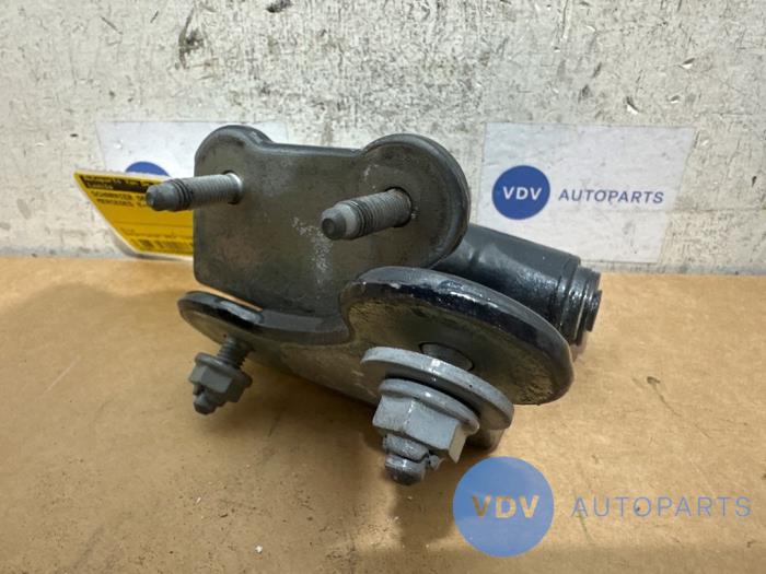 Scharnier deur links-achter Mercedes E-Klasse