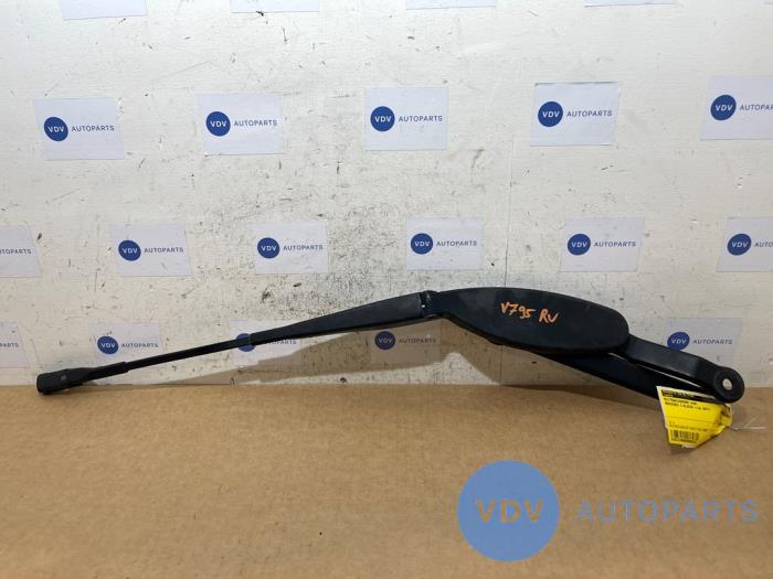 Ramie wycieraczki przedniej Mercedes C-Klasse