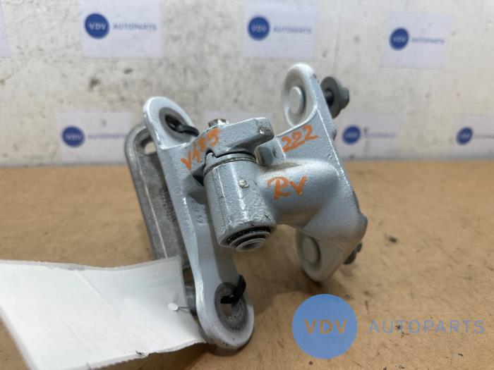 Zawias drzwi prawych przednich Mercedes S-Klasse