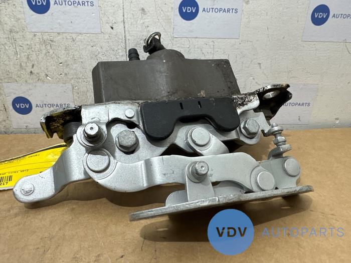 Popup System Motorhaube Mercedes E-Klasse