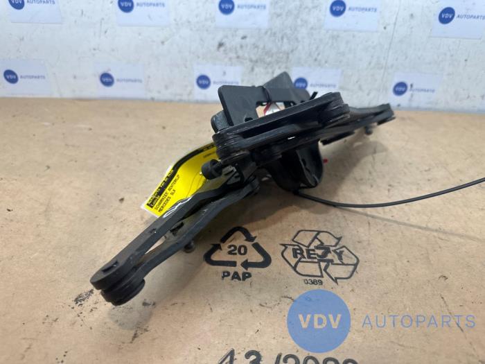 Bisagra del portón trasero Mercedes SLK