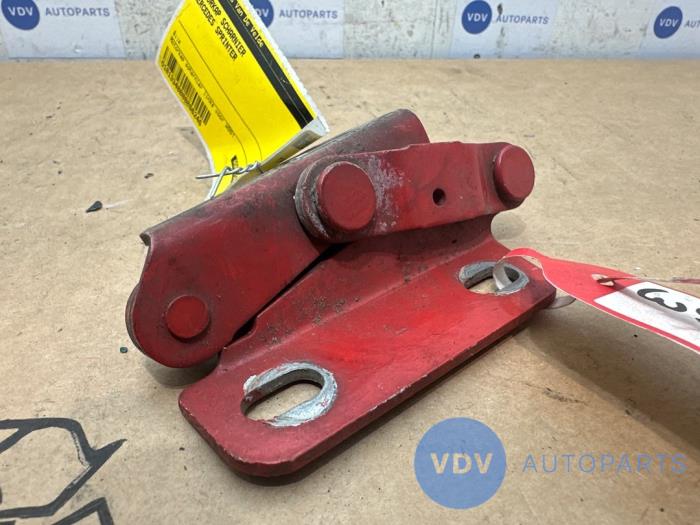 Zawias pokrywy silnika Mercedes Sprinter