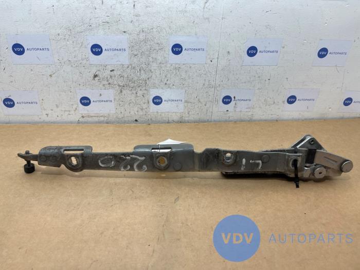 Boot lid hinge Mercedes S-Klasse