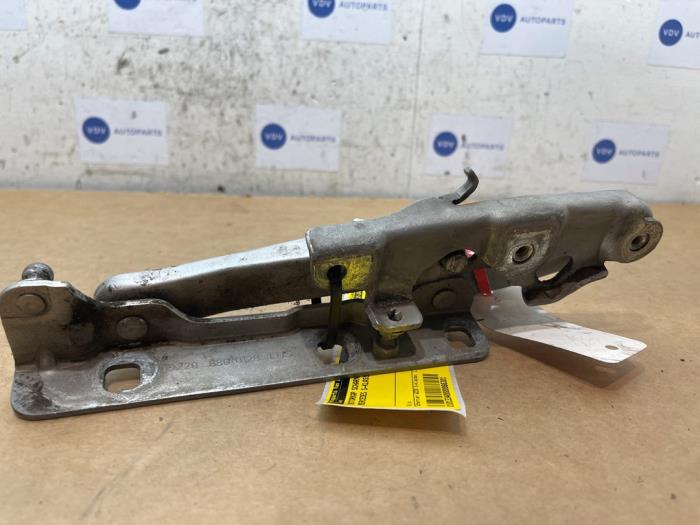 Bonnet Hinge Mercedes S-Klasse