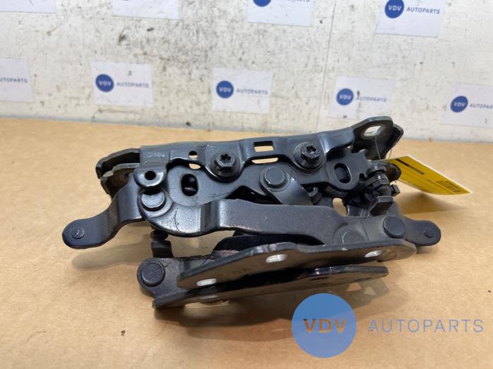 Bonnet Hinge Mercedes C-Klasse