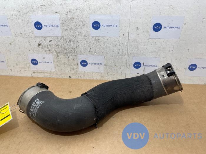 Hose (miscellaneous) Mercedes B-Klasse