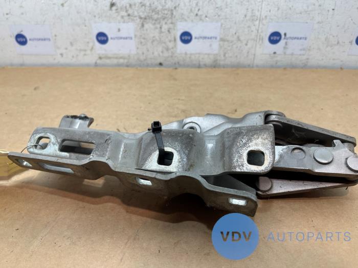 Bonnet Hinge Mercedes C-Klasse