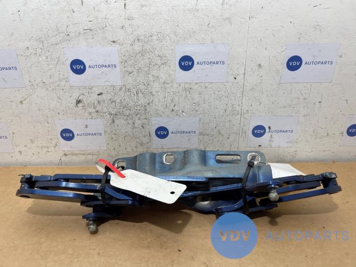 Bonnet Hinge Mercedes C-Klasse