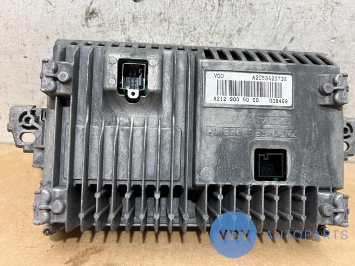 Affichage navigation Mercedes E-Klasse