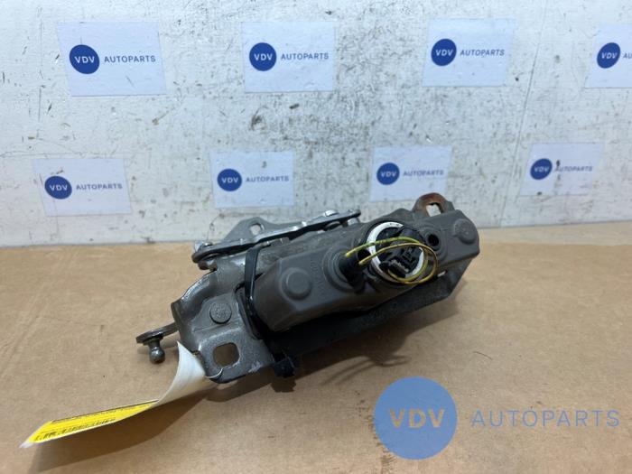 Popup System Motorhaube Mercedes E-Klasse