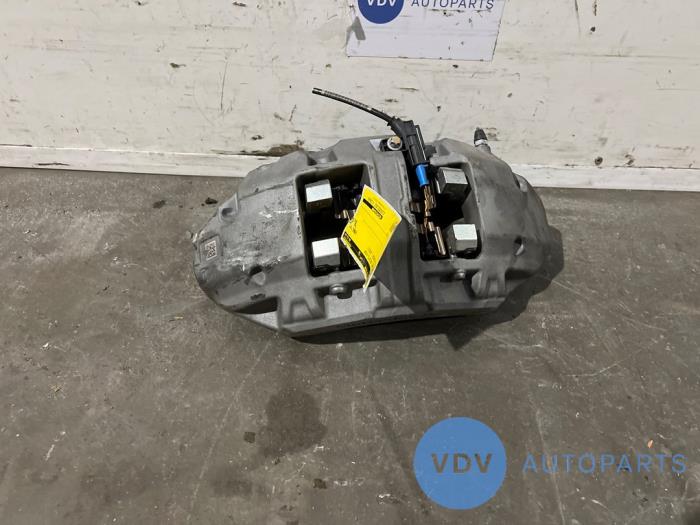 Etrier de frein (pince) avant droit Mercedes GLC-Klasse