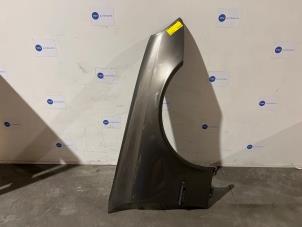 Gebruikte Scherm rechts-voor Mercedes E (W211) 2.2 E-200 CDI 16V Prijs € 151,25 Inclusief btw aangeboden door Autoparts Van De Velde