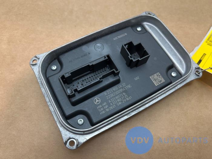 Modul ksenonowy Mercedes GLC-Klasse