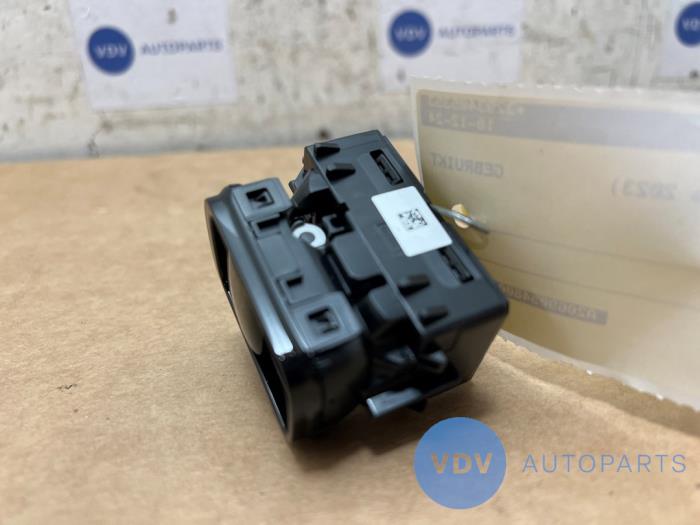 Przelacznik Mercedes GLC-Klasse