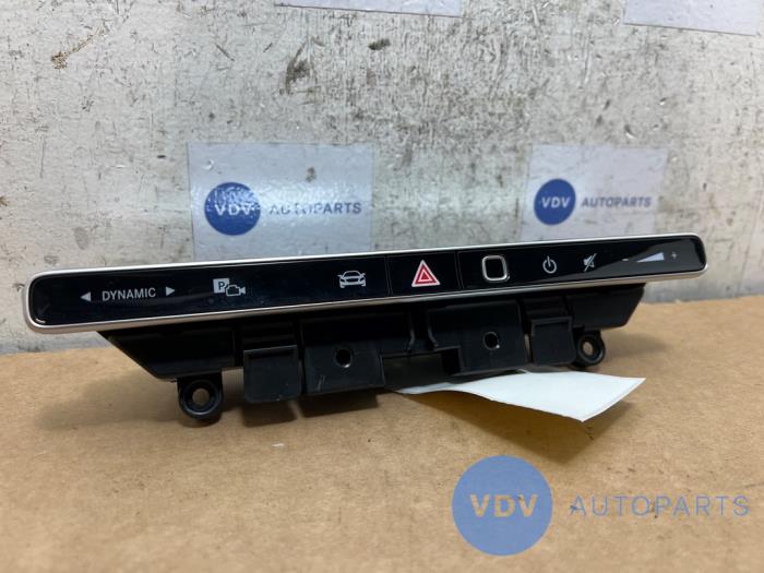 Przelacznik swiatel awaryjnych Mercedes C-Klasse