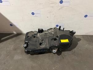Gebruikte Tank adblue Mercedes GLC (X254) 2.0 300d 16V 4-Matic Prijs € 605,00 Inclusief btw aangeboden door Autoparts Van De Velde