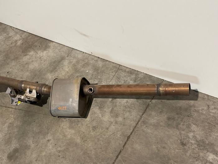 Auspuff Mitteldämpfer Mercedes CLA