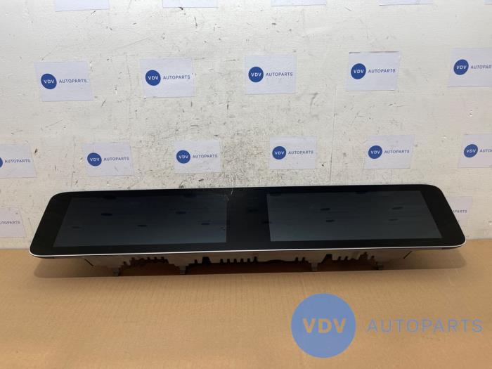 Affichage navigation Mercedes CLA