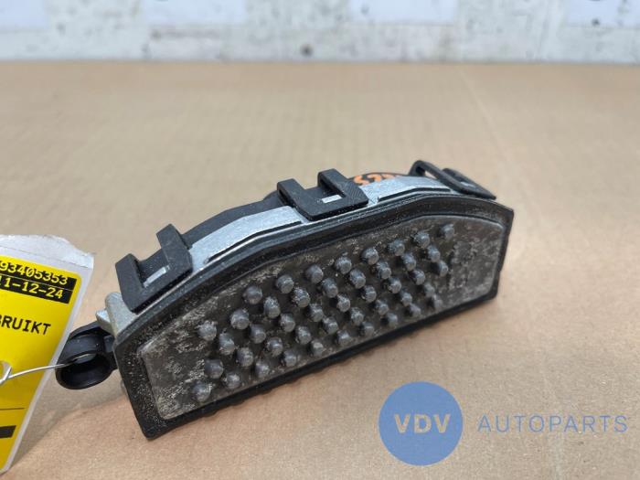 Voltage regulator Mercedes CLA