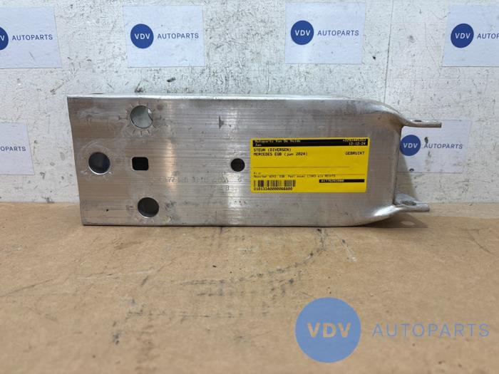 Support (miscellaneous) Mercedes EQB