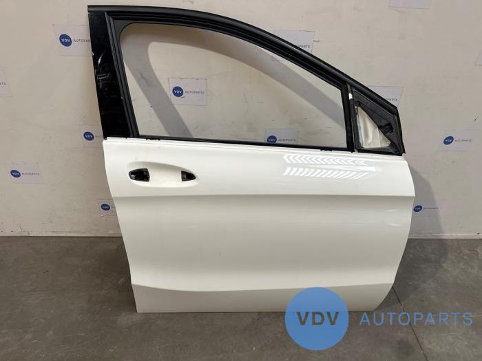 Front door 4-door, right Mercedes B-Klasse