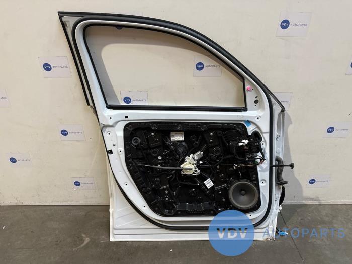 Portière 4portes avant gauche Mercedes GLB-Klasse