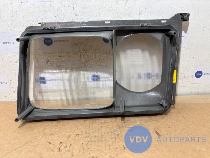 Klosz reflektora prawy Mercedes E-Klasse