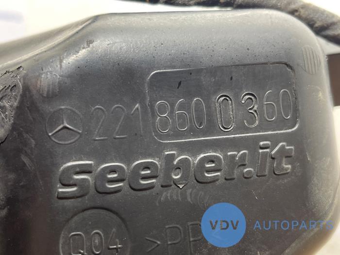 Front windscreen washer reservoir Mercedes S-Klasse