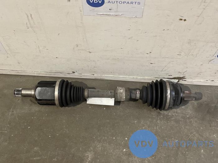 Arbre de transmission avant gauche Mercedes CLA