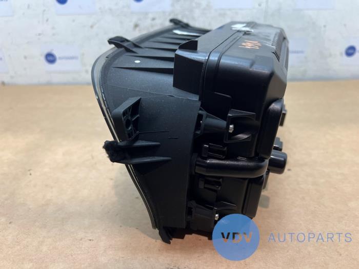 Navigation Display Mercedes S-Klasse