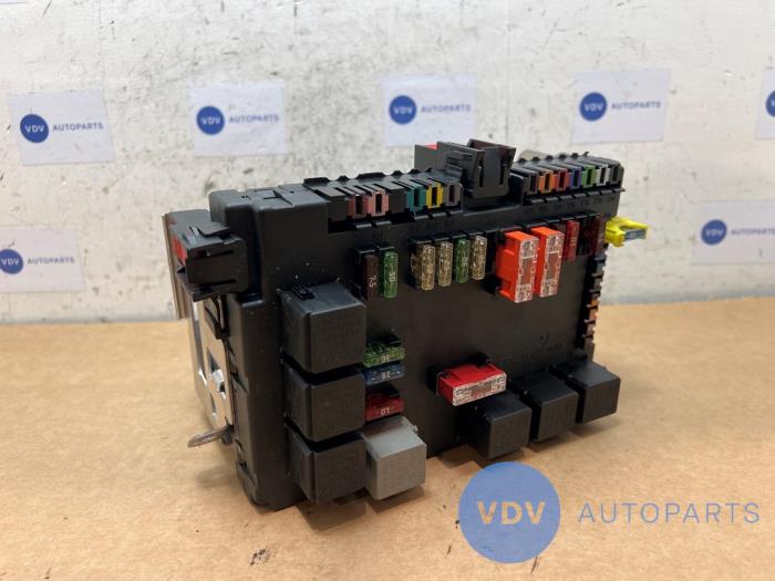 Zekeringkast Mercedes S-Klasse