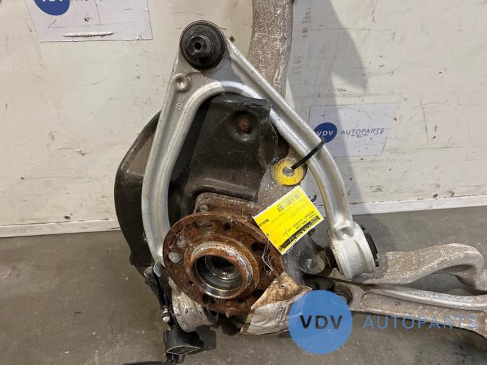 Knuckle, front left Mercedes S-Klasse