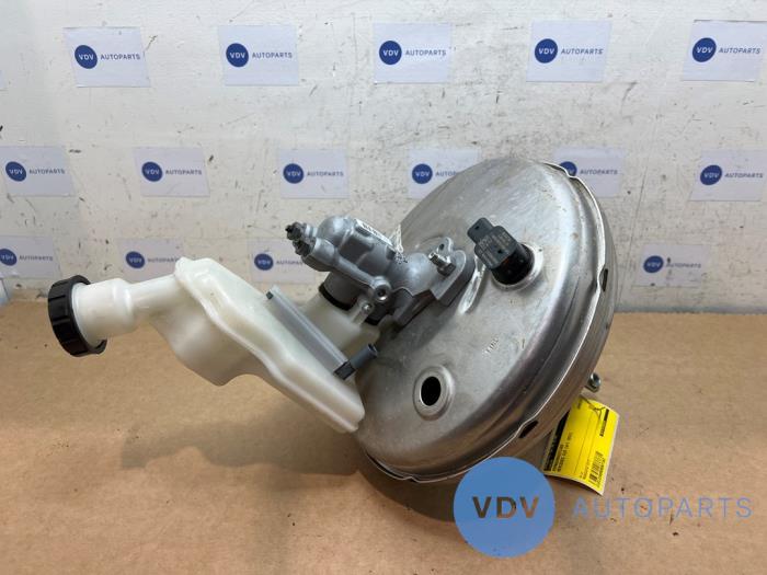 Rembekrachtiger Mercedes CLA