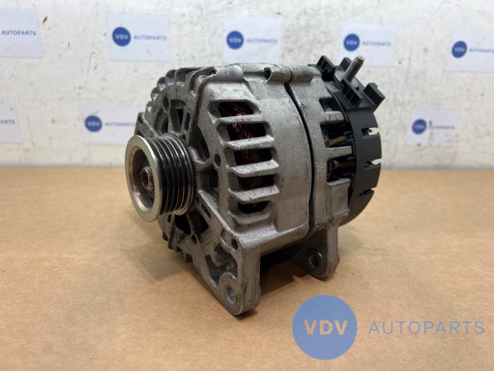 Dynamo Mercedes B-Klasse