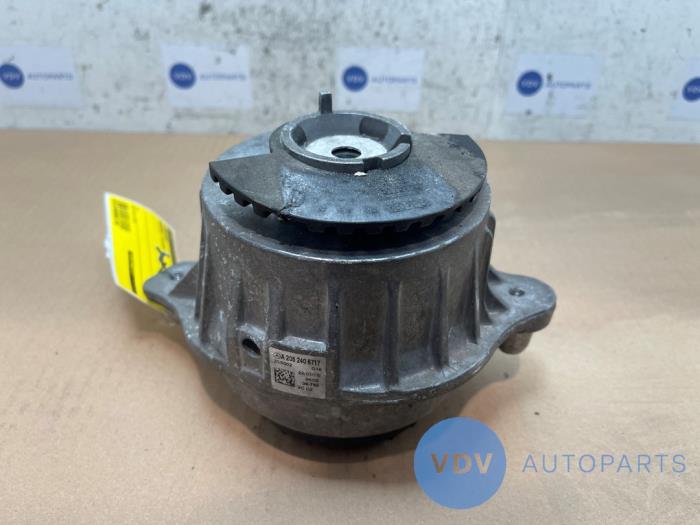 Engine mount Mercedes C-Klasse