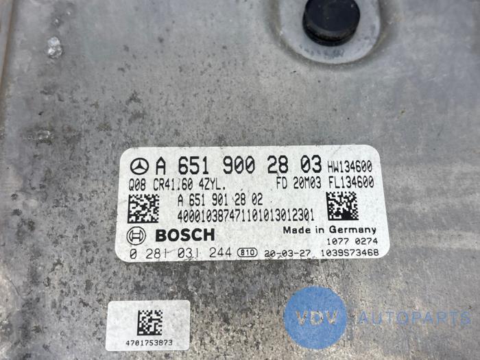 Kontaktslot + computer Mercedes Vito