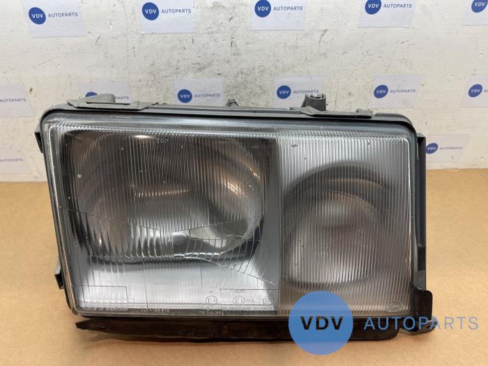 Headlight, right Mercedes E-Klasse
