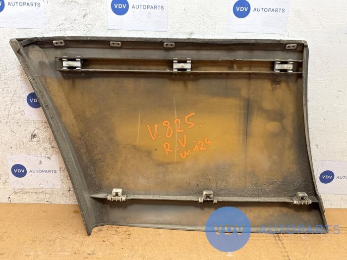 Listwa ozdobna Mercedes E-Klasse