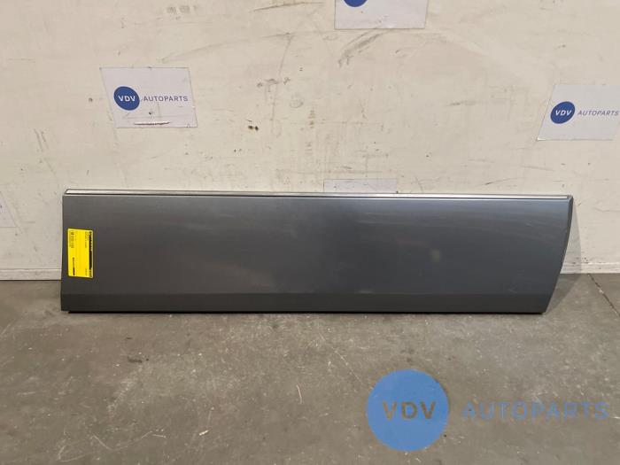 Listwa ozdobna Mercedes E-Klasse