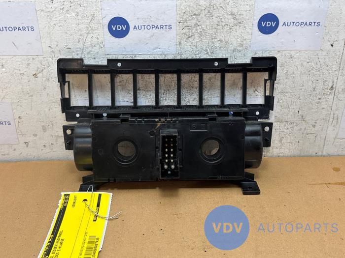 Panel sterowania nagrzewnicy Mercedes E-Klasse