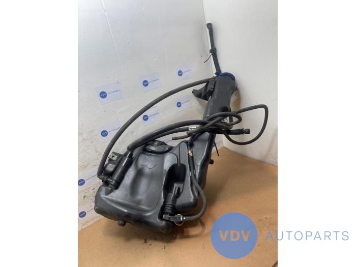 Front windscreen washer reservoir Mercedes C-Klasse