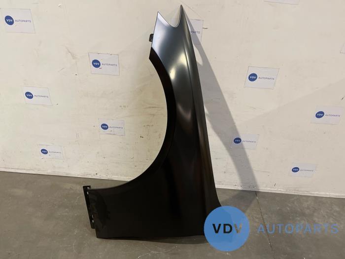 Front wing, left Mercedes E-Klasse