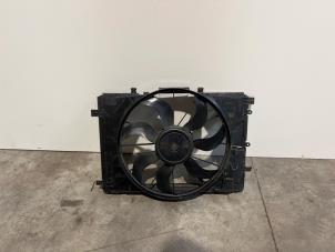 Gebruikte Motorkoeling ventilator Mercedes B (W246) 1.8 B-180 CDI BlueEFFICIENCY 16V Prijs € 90,75 Inclusief btw aangeboden door Autoparts Van De Velde