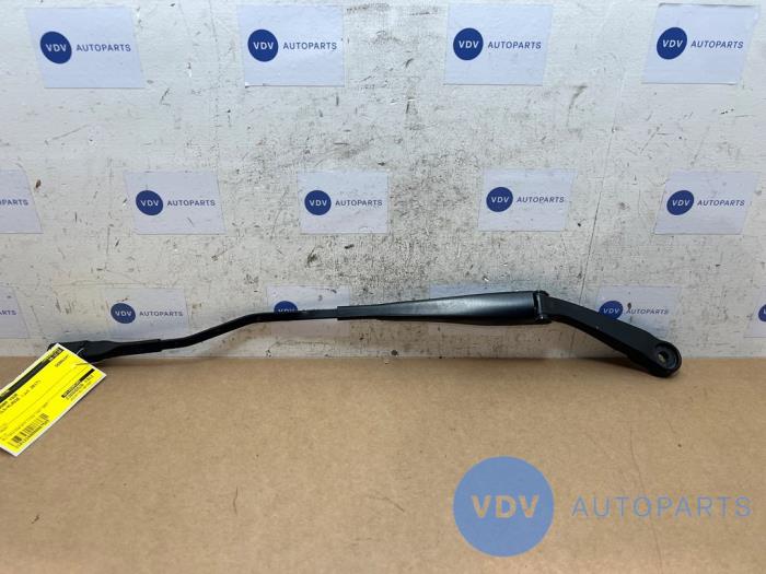 Front wiper arm Mercedes CLS-Klasse